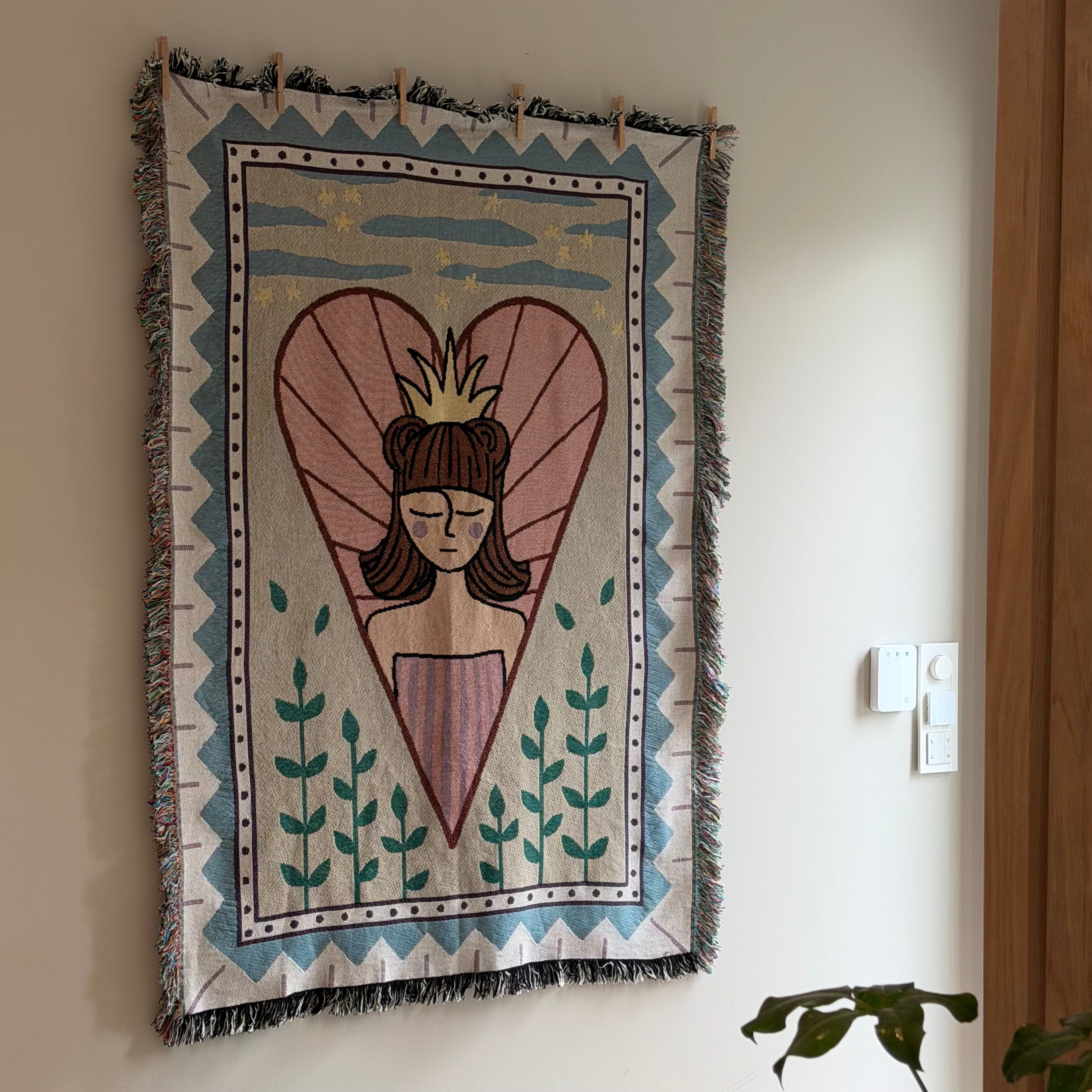 FLY wall hanging 