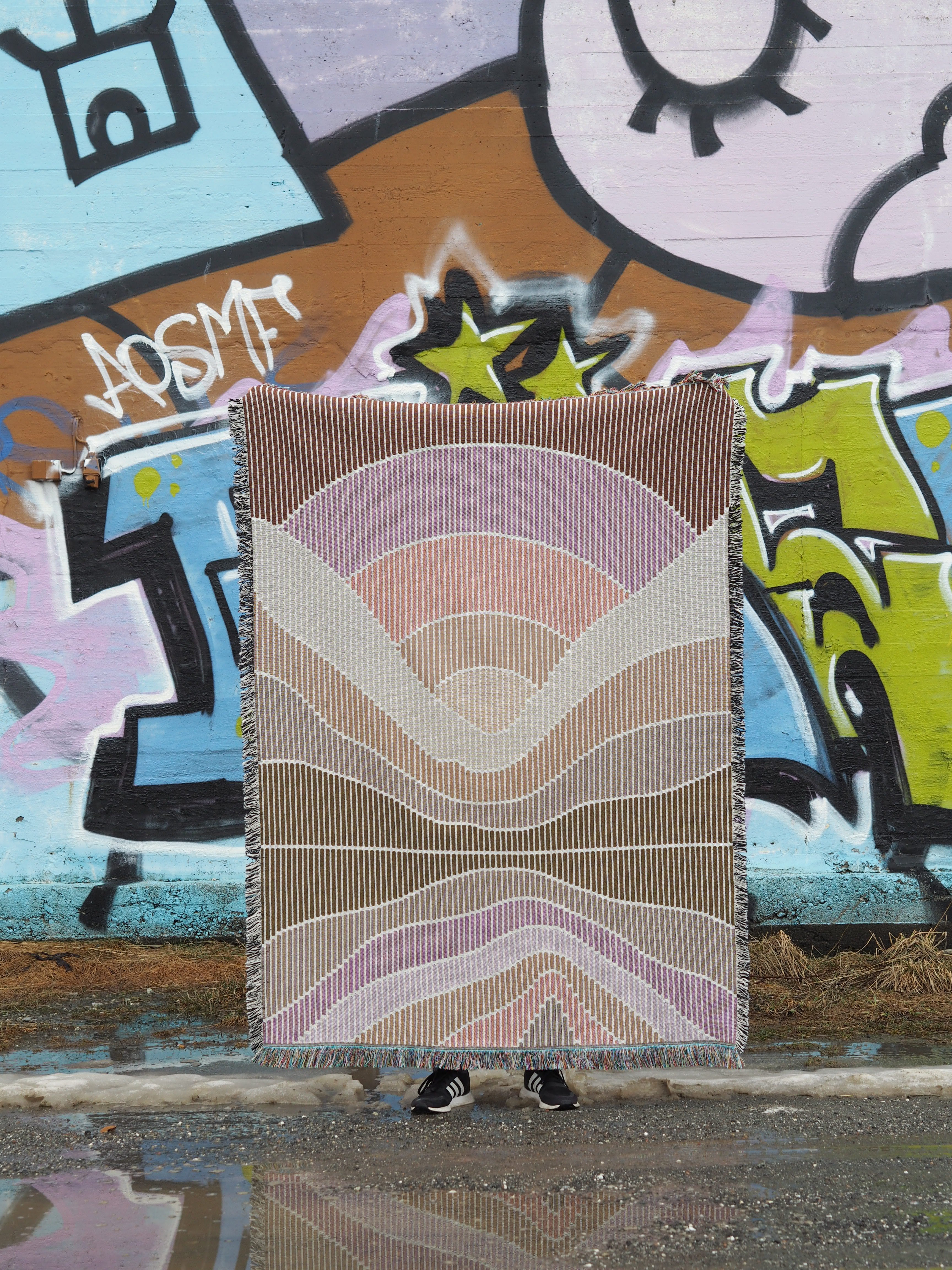 SOLNEDGANG veggteppe